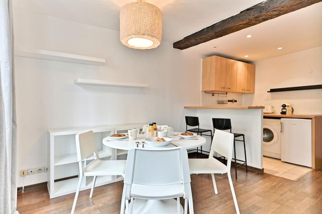 Appartement Paisible Et Central Rivoli Paris Exterior photo