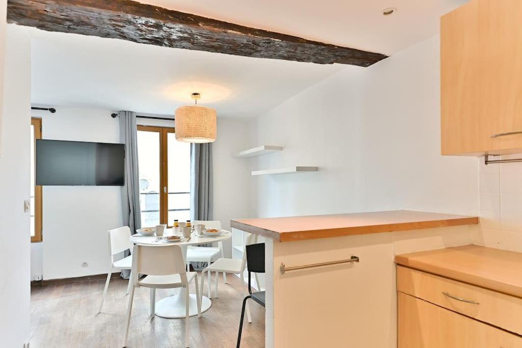 Appartement Paisible Et Central Rivoli Paris Exterior photo