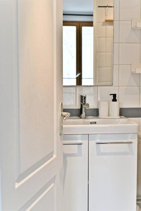 Appartement Paisible Et Central Rivoli Paris Exterior photo