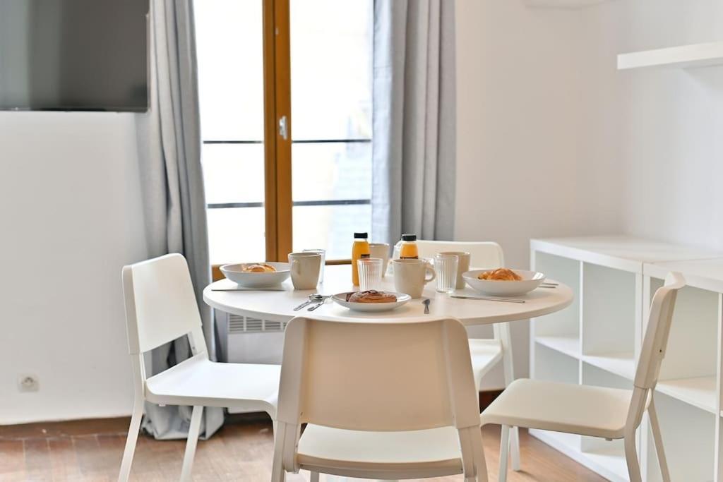 Appartement Paisible Et Central Rivoli Paris Exterior photo
